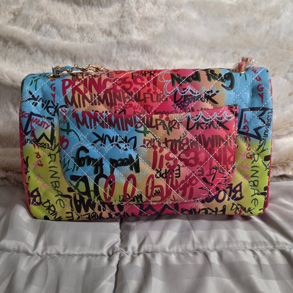 NWT - Caleesa Graffiti Print Shoulder Bag - Picture 2 of 14